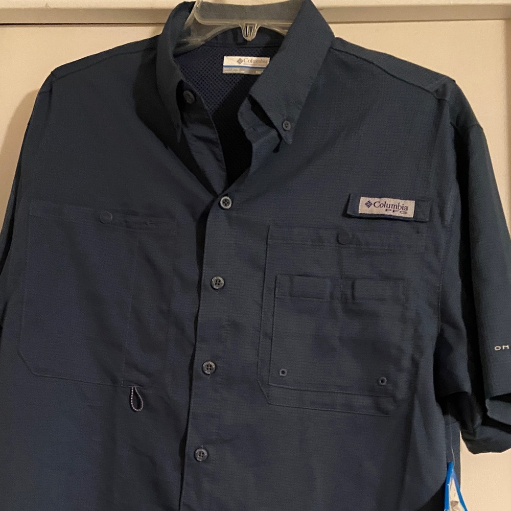Columbia Navy Button-Up Shirt